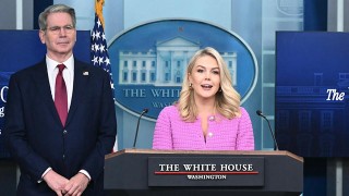 亚马逊要给商品标注关税成本？美媒：特朗普听后“气得”打电话给贝索斯……