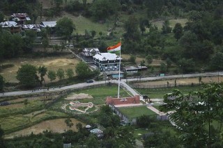 克什米尔局势紧张 多国斡旋力避印巴冲突扩大