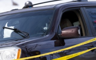 美国明尼阿波利斯市长痛斥移民执法人员 开枪事件引发愤怒加剧分歧