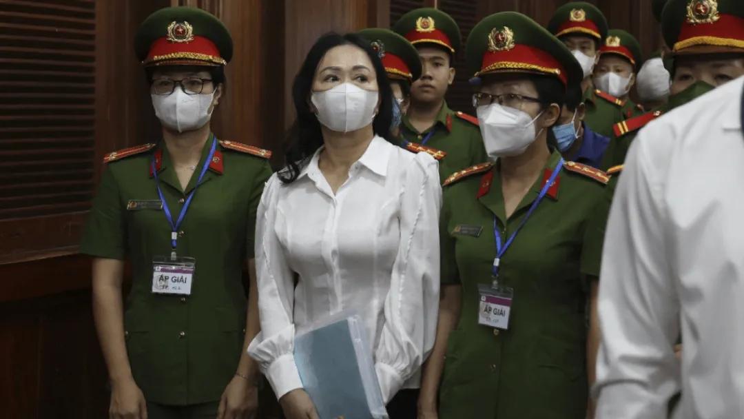 68岁越南女首富张美兰将由死刑改判终身监禁,之前被控诈骗270亿美元,律师:她非常高兴 第3张 68岁越南女首富张美兰将由死刑改判终身监禁,之前被控诈骗270亿美元,律师:她非常高兴 第3张