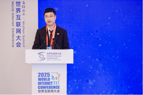 易鑫正式发布汽车金融行业首个Agentic大模型 第1张 易鑫正式发布汽车金融行业首个Agentic大模型 第1张