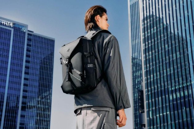 全新ROG神射手系列背包亮相:设计潮酷 收纳高效 第4张 全新ROG神射手系列背包亮相:设计潮酷 收纳高效 第4张