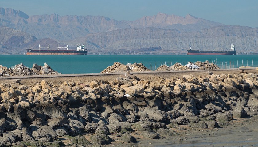 伊朗与部分国家达成协议,霍尔木兹海峡通行船只数量有所回升 第1张 伊朗与部分国家达成协议,霍尔木兹海峡通行船只数量有所回升 第1张